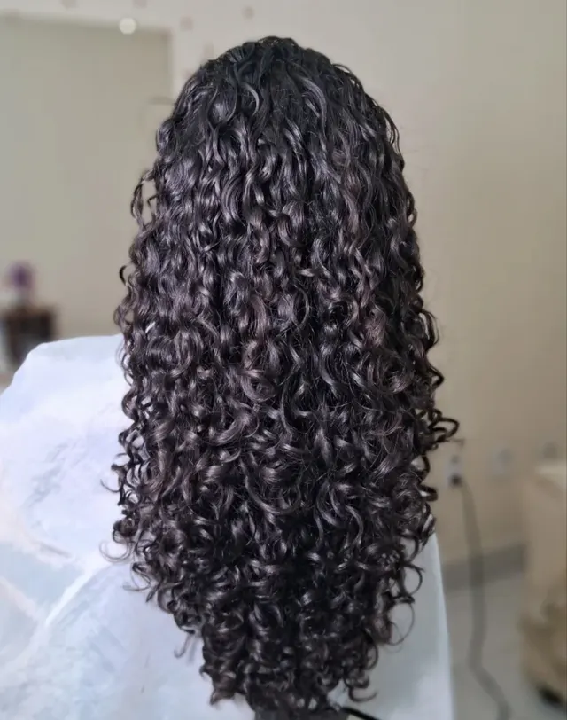 Trabalho de Mel Cachos | Cabeleireira