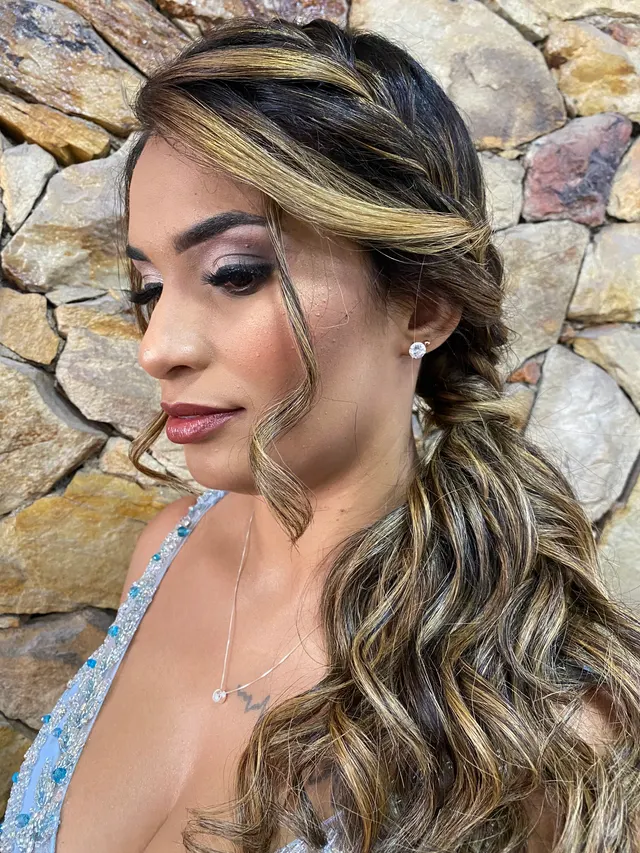 Trabalho de Andressa Bortoli Make Up