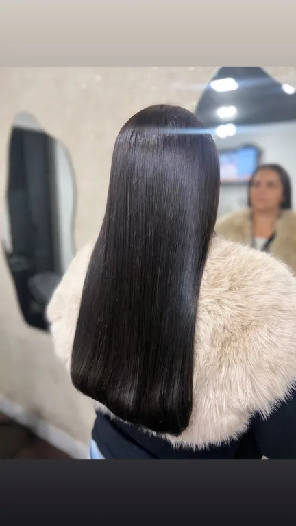 Alan Moura hair