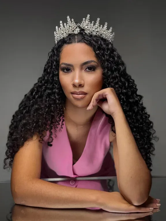 Sophia Souza