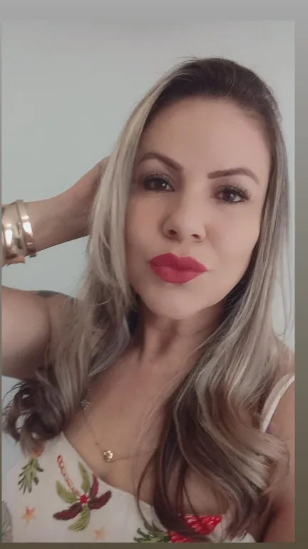 Wiara Moraes dos Santos