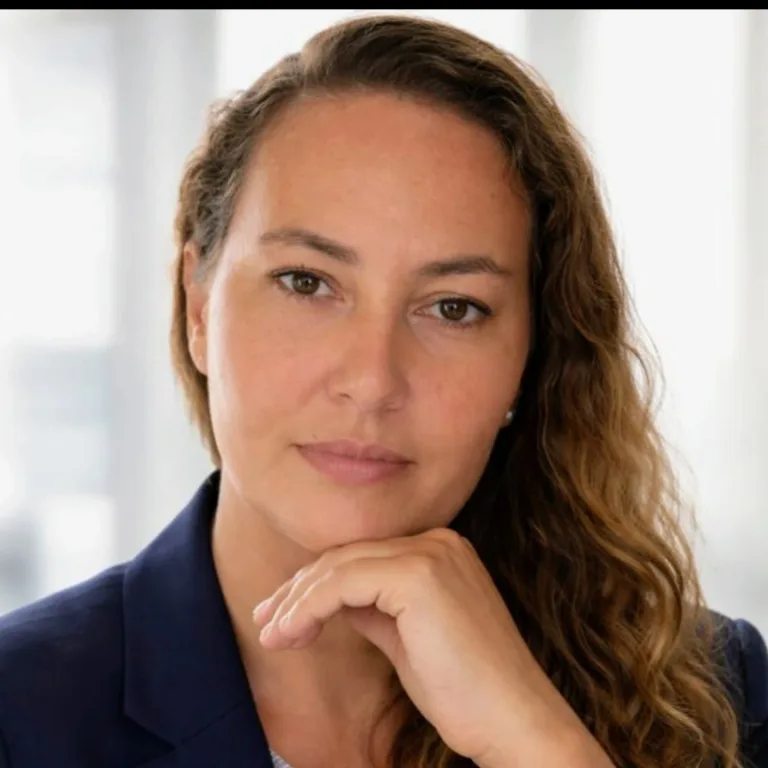 Cinara Dias Candido