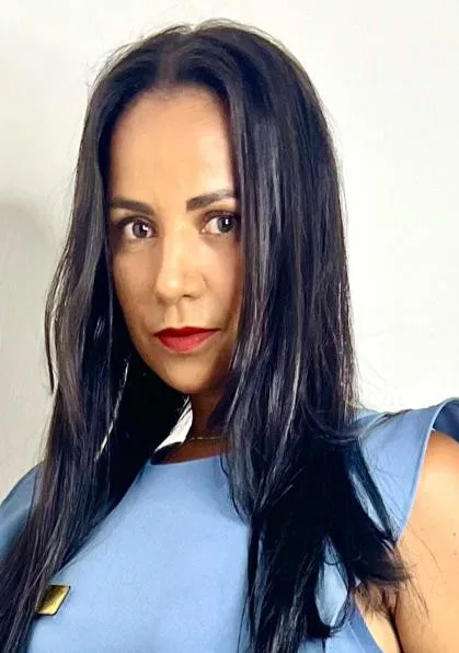 Monica dos santos Silva Simoes