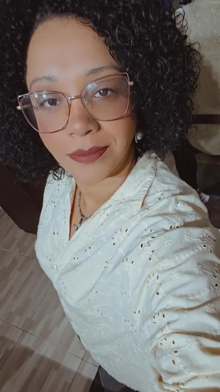 Elaine Rodrigues